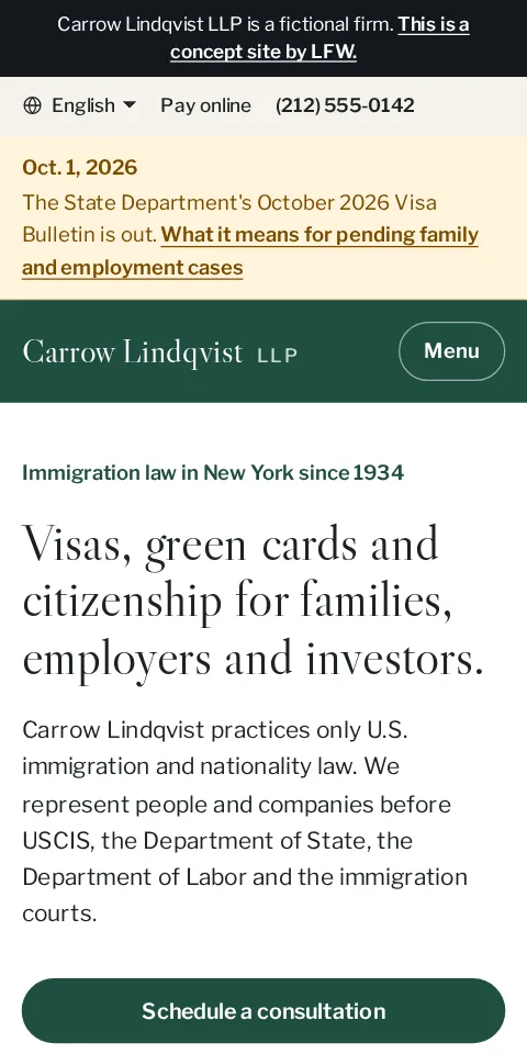 La stessa home page di Carrow Lindqvist su un telefono: il pulsante del menu, l’avviso del Visa Bulletin e il titolo su visti, residenza permanente e cittadinanza.